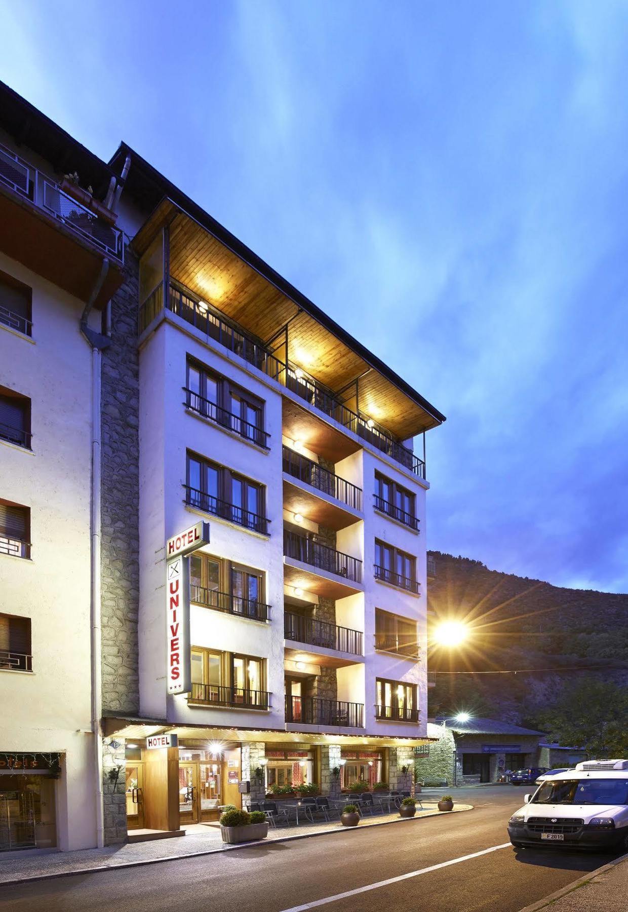 Univers Hotel